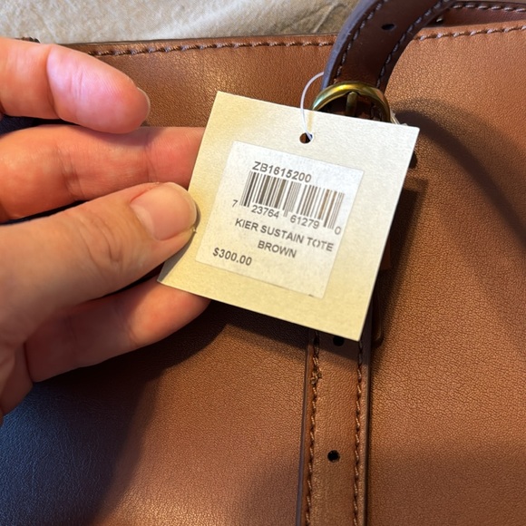 Fossil Kier Sustain Tote - Picture 6 of 9